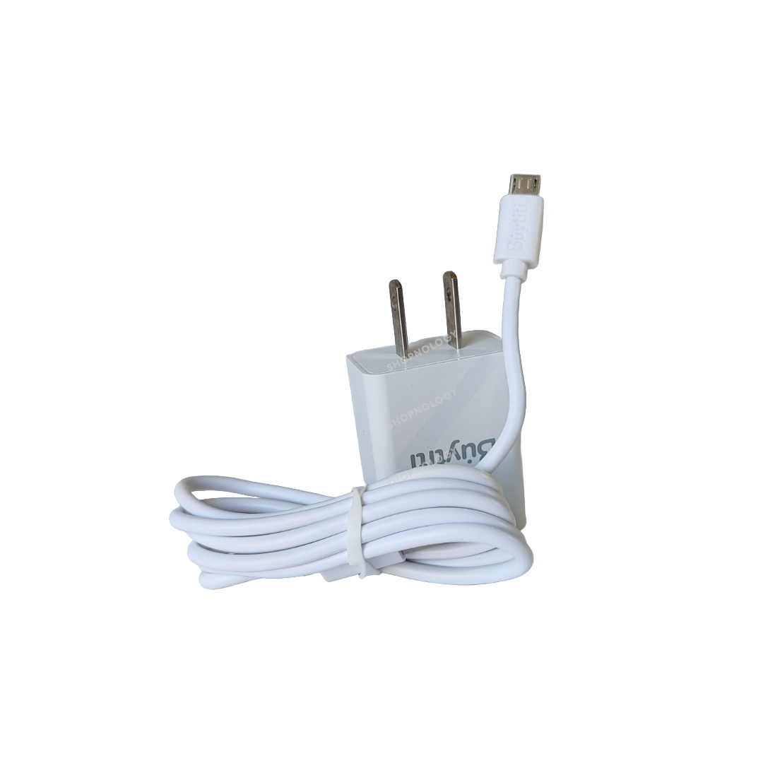 Combo cargador con salida v8, marca Buytiti.
